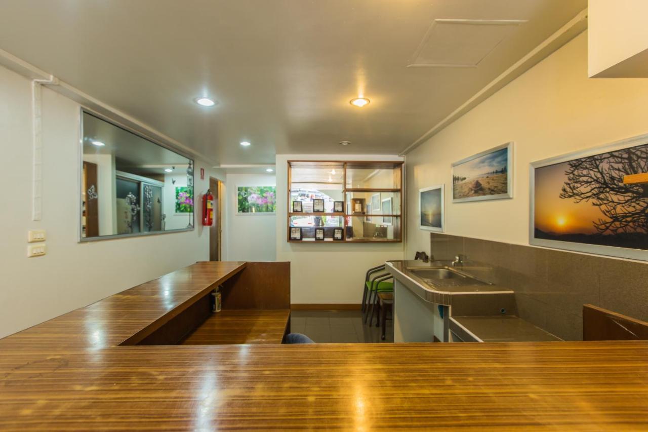 Chongko Guesthouse Phuket Екстериор снимка